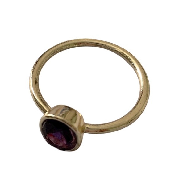 Purple Amethyst Gemstone Gold February Birthstone Ring - Picture 4 of 9